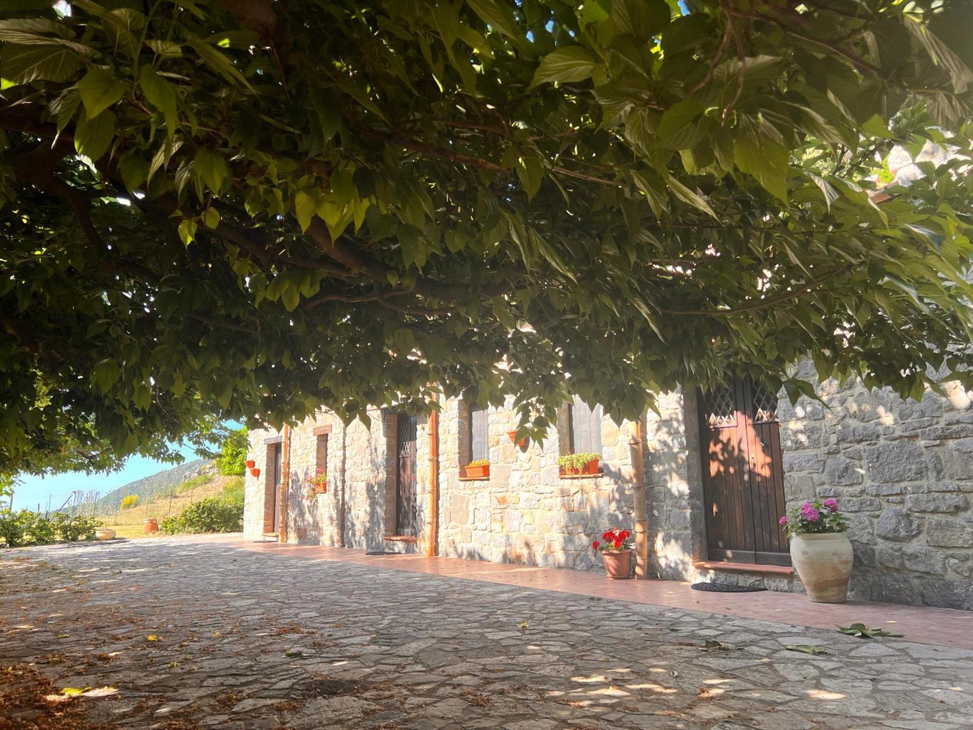 Mandra Chiusilla Villa Collesano Eksteriør billede